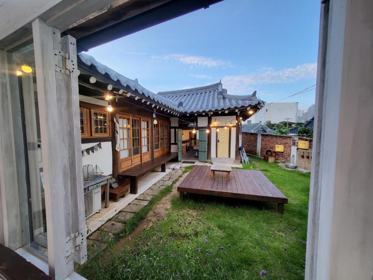 Hundred Years Hanok Mokpo Exterior foto