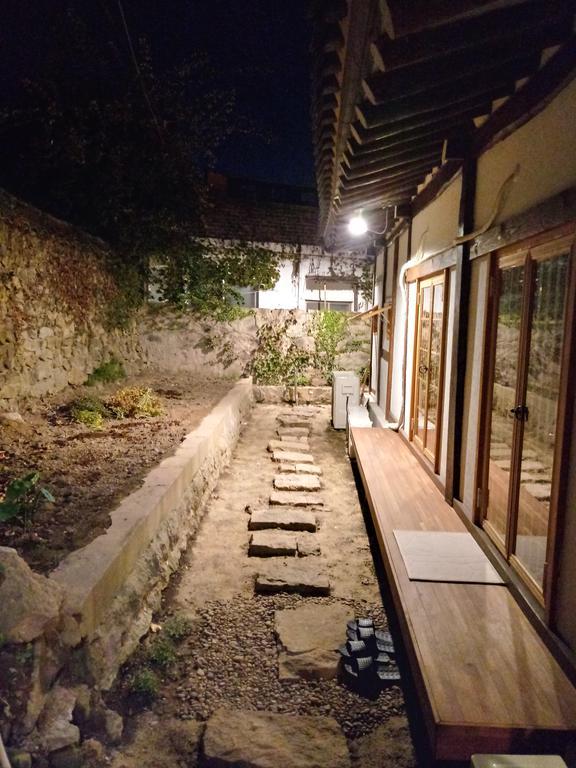 Hundred Years Hanok Mokpo Exterior foto