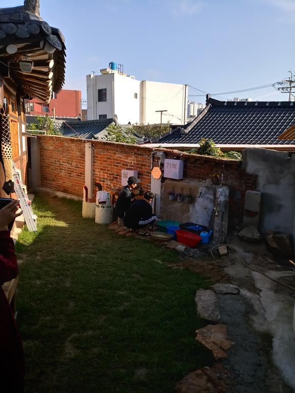 Hundred Years Hanok Mokpo Exterior foto