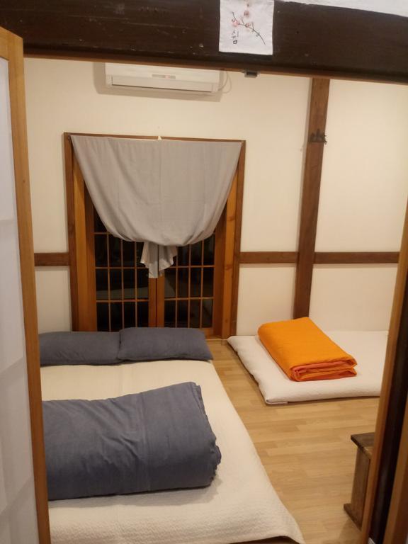 Hundred Years Hanok Mokpo Exterior foto